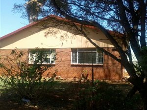 3 Bed House in Mooinooi