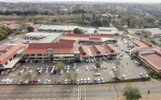 197 m² Retail Space in Hillcrest Central