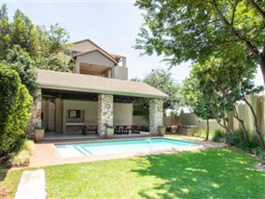 2 Bed Apartment in Bryanston East