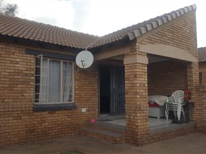 2 Bed Townhouse in Monavoni
