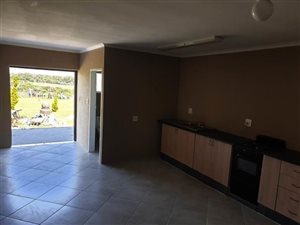 2 Bed Garden Cottage in Bridle Park AH