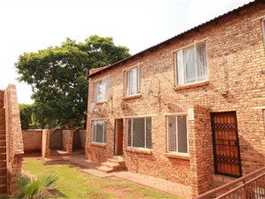 3 Bed Apartment in Clarina
