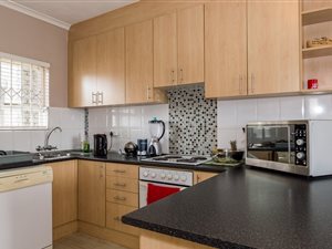 2 Bedroom Apartment in Oakglen
