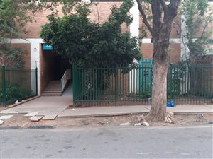 1.5 Bed Apartment in Berea