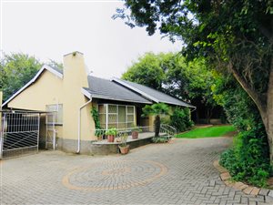 3 Bed House in Woodmere