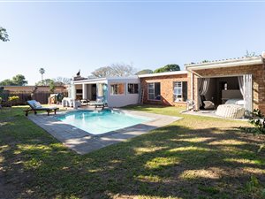 5 Bed House in Providentia