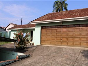 3 Bed House in Mithanagar