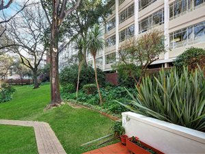 2 Bed Apartment in Kentview