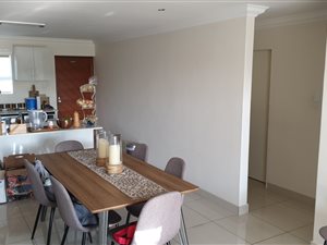 3 Bed Simplex in Windermere