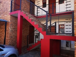 1 Bed Apartment in Montana Park