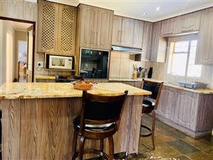 2.8 ha Land available in Tarlton