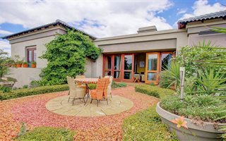 3 Bedroom House in Cornwall Hill