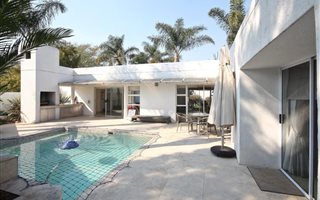 3 Bedroom House in Khyber Rock