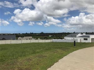 670 m² Land available in Blanco