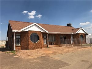 2340 m² Commercial space in Bronkhorstspruit