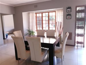 4 Bed House in Highway Gardens