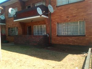 3 Bed Apartment in Driehoek