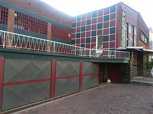 1 Bed Apartment in Sunnyside