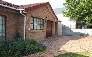 3 Bedroom House in Die Boord