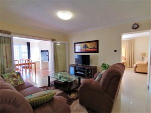 3 Bed House in Sanddrift