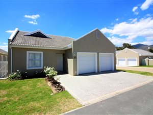 4 Bed House in Paarl