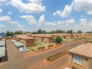 1 Bed Apartment in Springs Central