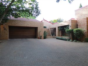 4 Bedroom House in Eldoraigne