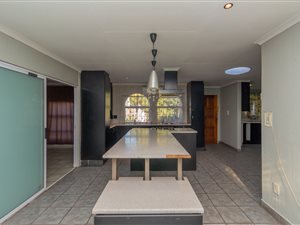 4 Bed House in Huntingdon