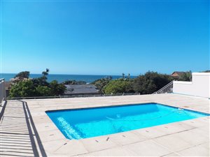 4 Bed House in Zinkwazi Beach