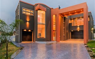 4 Bedroom House in Valleyview Estate