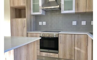 2 Bedroom House in Parklands North