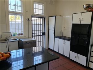 3 Bed House in Morningside