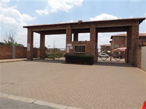 2 Bed Townhouse in Hughes