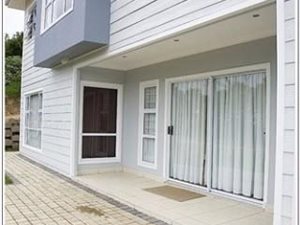 4.5 ha Land available in Amanzimtoti
