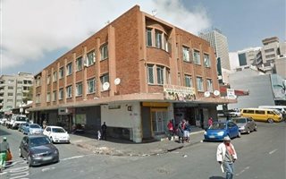 18 Bedroom House in Newtown