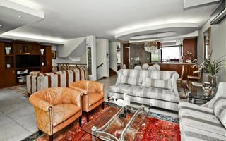 3 Bedroom Apartment in Dunkeld West