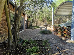 1 Bed Garden Cottage in Chartwell AH
