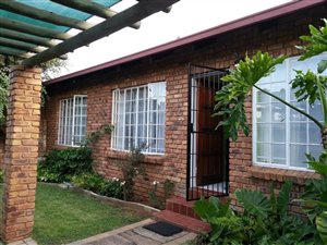2 Bed Townhouse in Eldoraigne