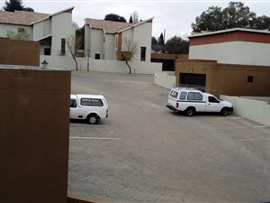 2 Bed Apartment in Kyalami