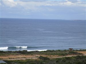 1135 m² Land available in Dana Bay