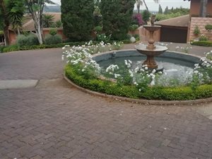 3 Bed Townhouse in Sterrewag