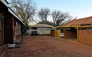 2 Bedroom Townhouse in Naval Hill