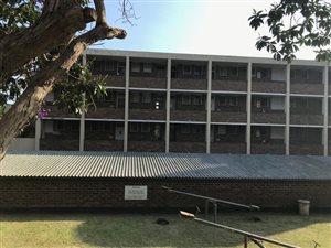 1 Bed Apartment in Empangeni Central