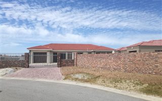 2 Bedroom House in Parsons Vlei