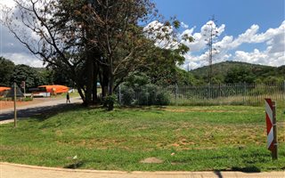 18910000 m² Commercial space in Waterkloof