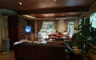 4 Bedroom House in Eldoraigne