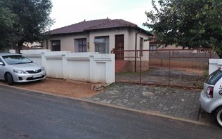 3 Bedroom House in Cosmo City