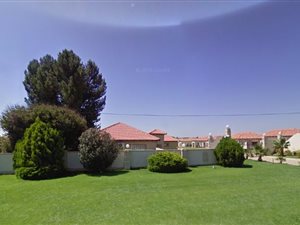 455 m² Land available in Flamwood