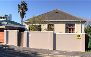 3 Bedroom House in Wynberg