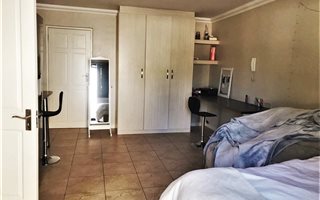 Bachelor apartment in Universiteitsoord